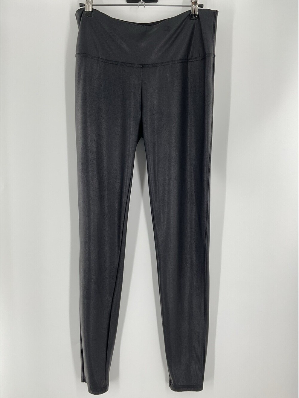 Time And Tru Womenโs Large Leggings Made In Egypt Black Tapered 124